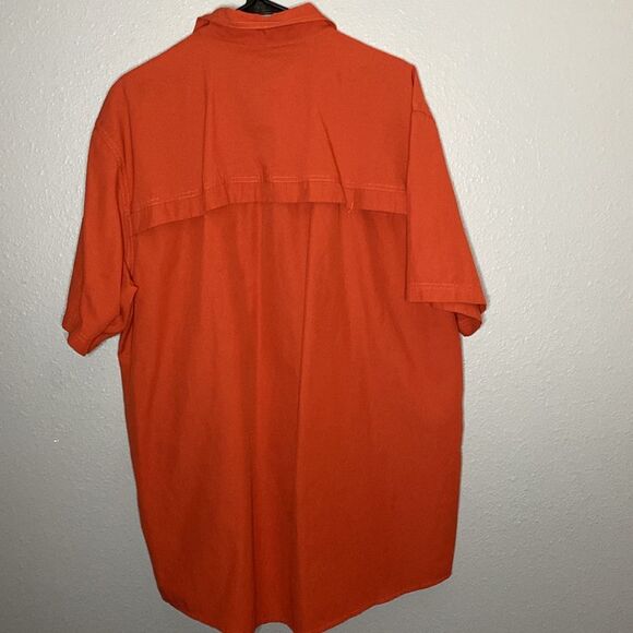 G.H. Bass & Co Coral Collared Button Up Shirt Size XL - Picture 8 of 8